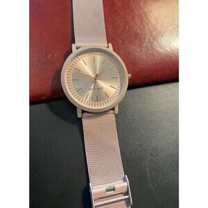 Women's 40mm Flesh Tone Nine West Watch, Matching Mesh Band